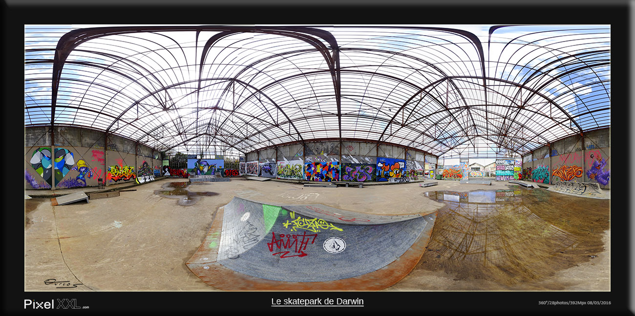 Le skatepark de Darwin dans l'ancienne caserne Niel. Découvrez les incroyables images de Pixel XXL : Skate Park Darwin à Bordeaux - visites virtuelles, gigapanoramas, photosphères et vidéos 360!